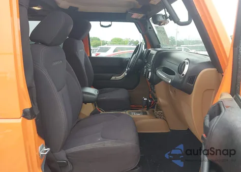 2013 Jeep Wrangler Rubicon z USA, uszkodzony, nr VIN 1C4BJWCG4DL509000